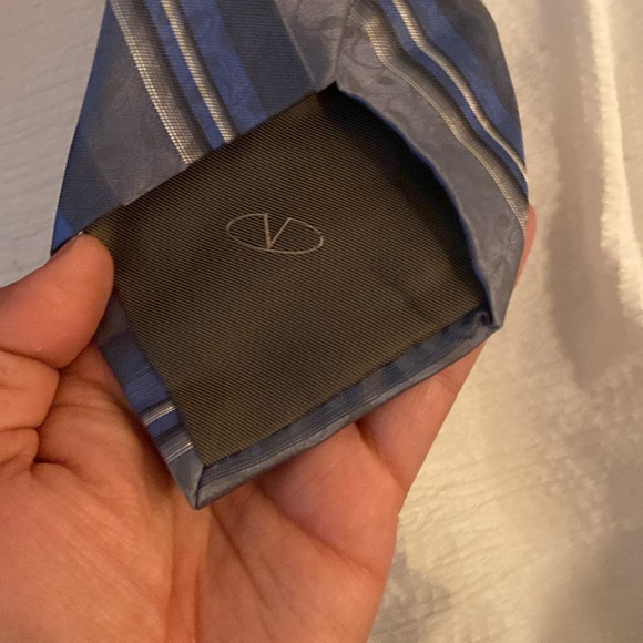 Valentino Ties - Picture 4 of 9